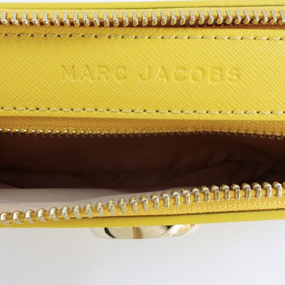 Marc Jacobs Women's The Utility Snapshot Crossbody Bag Sun Yellow OS - Picture 12 of 16